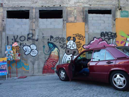 Grafitti in Porto, Portugal. Photo by Richard Bolt